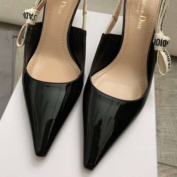 ⭐️ DIOR PATENT BLACK J’ADIOR SLINGBACKS 38 ⭐️ - Picture 3 of 11